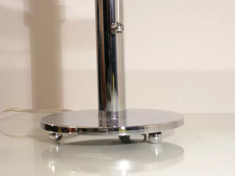 Lampada-base-in-acciaio-Wilhelm-Wagenfeld-1923-3