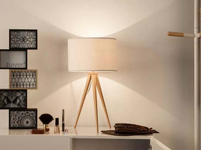 TRIPOD-WOOD-lampada-da-tavolo-5
