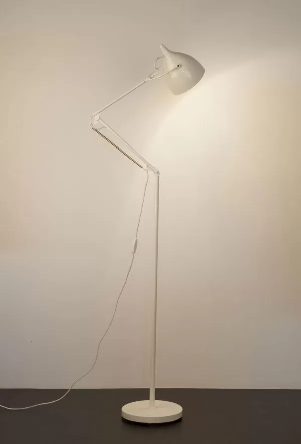 reader-lampada-da-terra-4