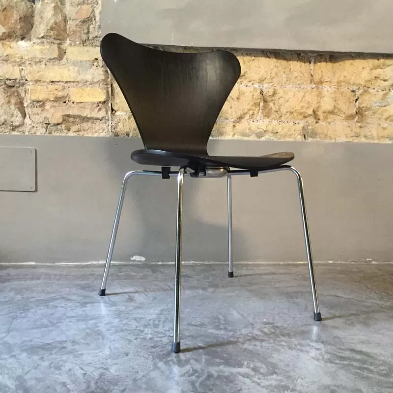 Serie 7 - Sedia - Arne Jacobsen, 1955 - Riedizione - immagine 3
