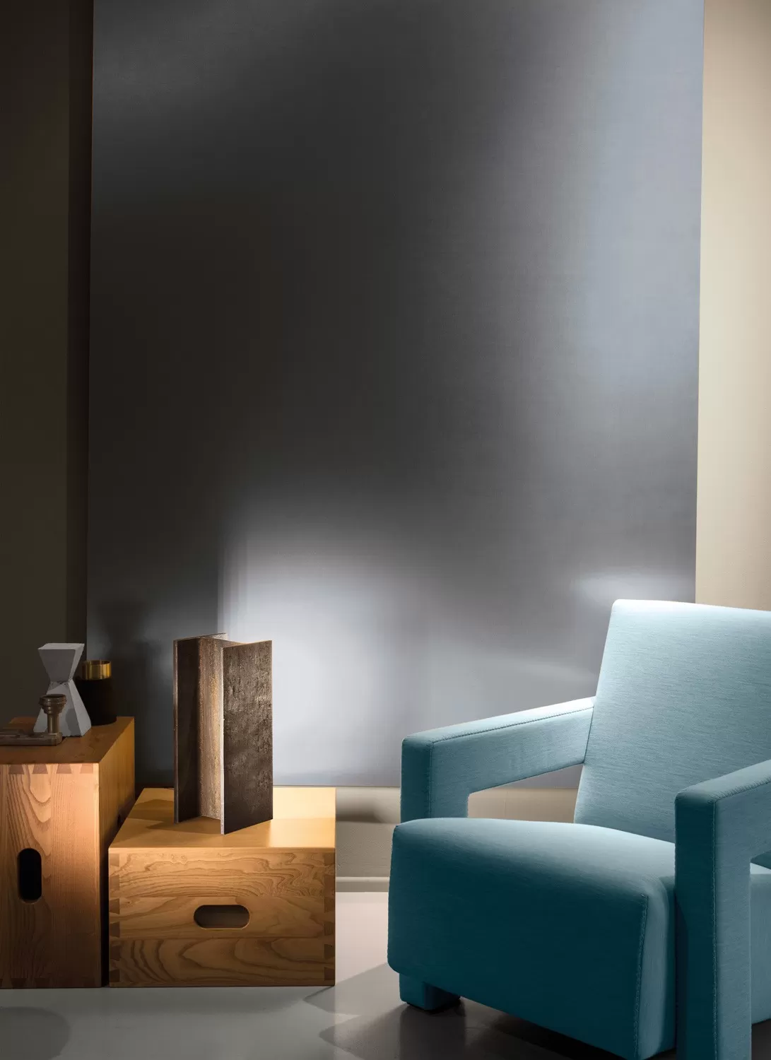 MAIS PLUS QUE CELA JE NE PEUX PAS, Nemo Lighting